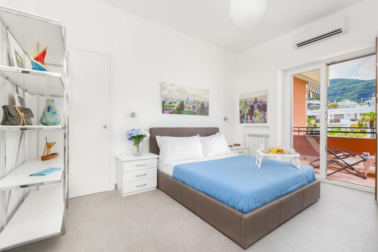 Amore Rentals - Casa Katia Sorrento Eksteriør billede
